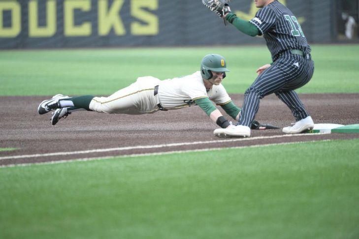 Oregon baseball sweeps Youngstown State, ends home stand 8-0